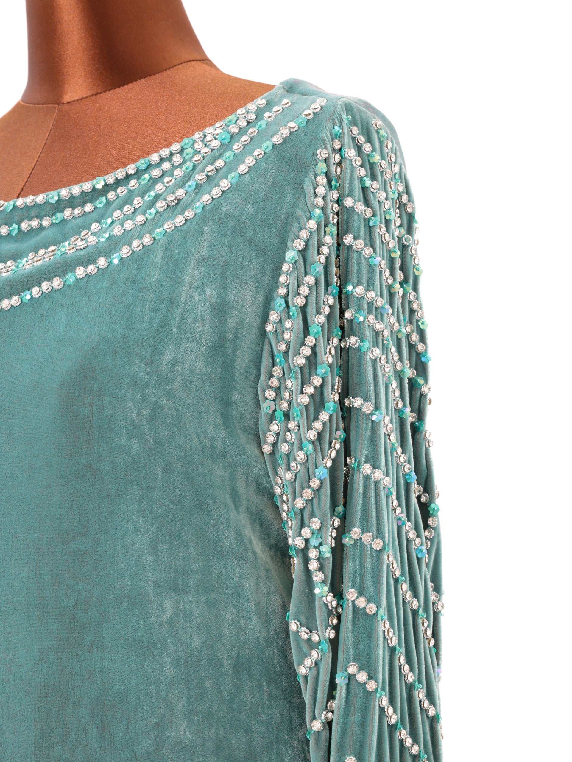 Emerald Velvet Glow Dress