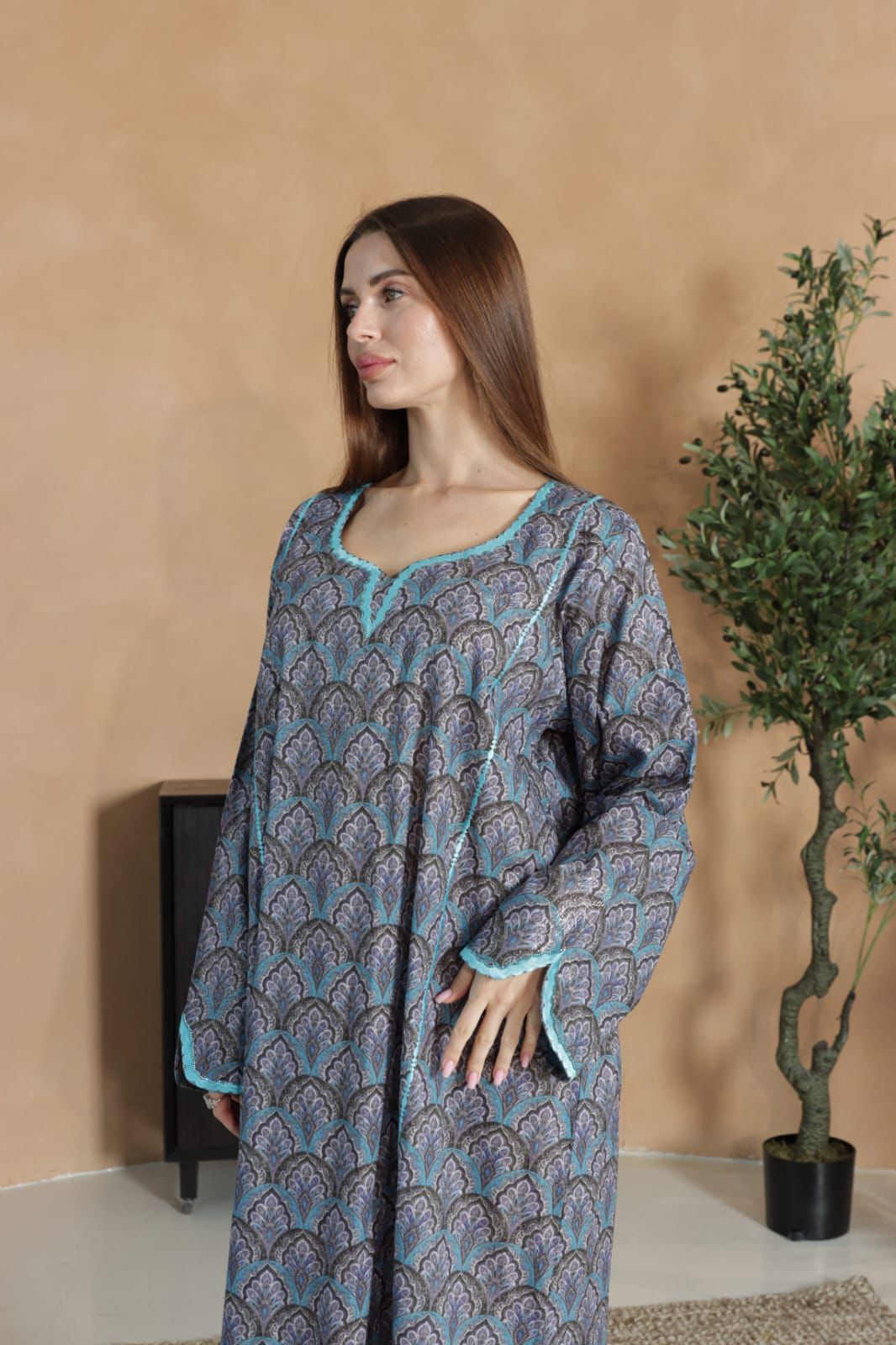 Blue Zari Glow Jalabiya