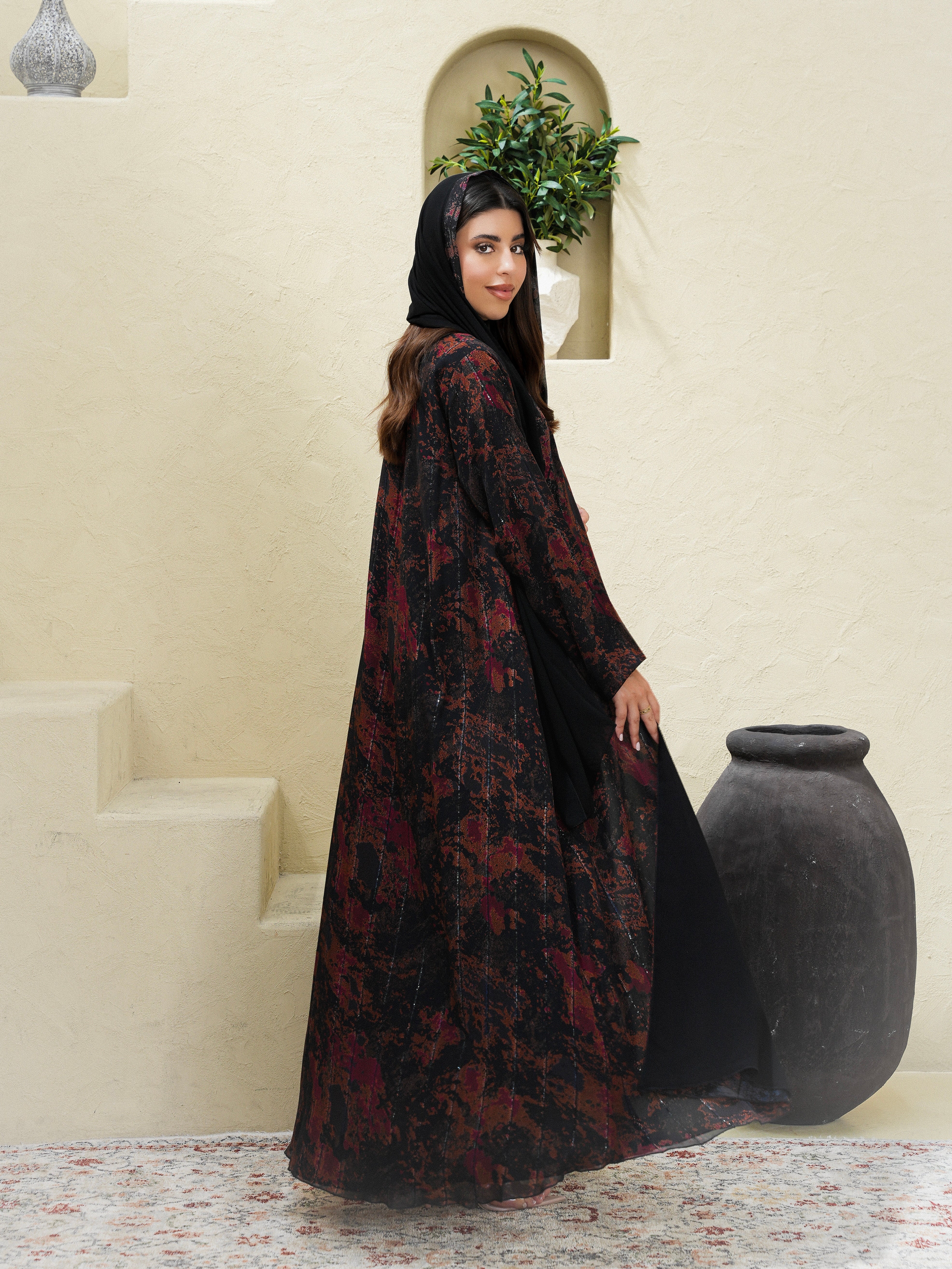 Abaya “Crimson Glow”