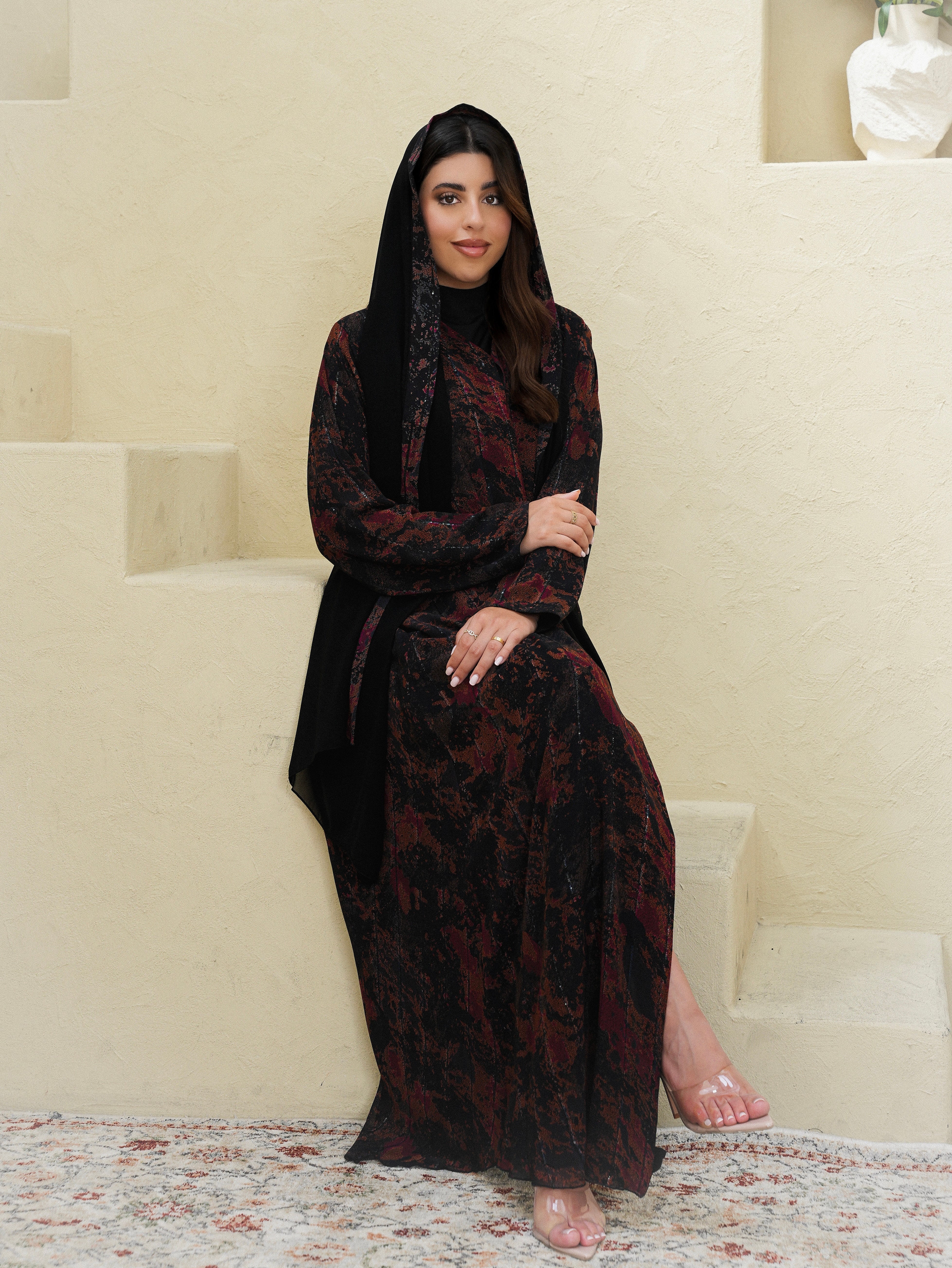 Abaya “Crimson Glow”