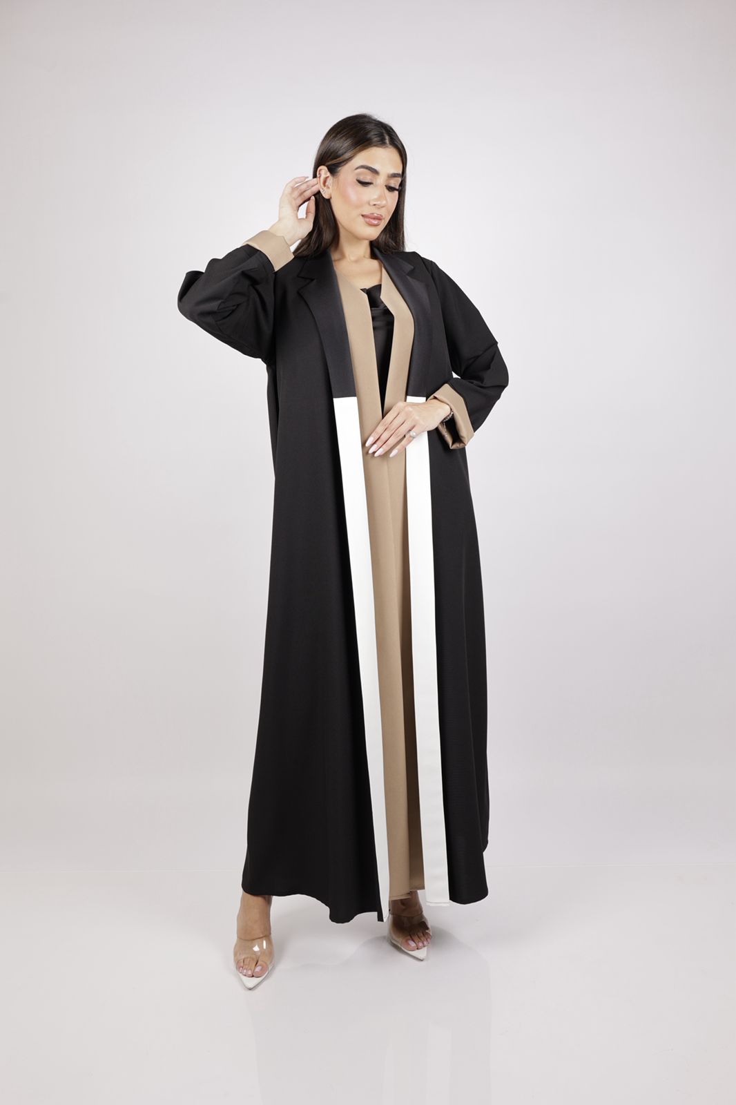 Noir Elegance Abaya
