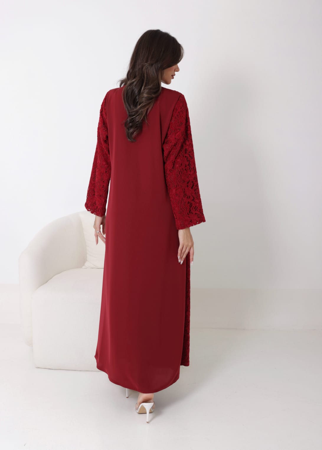 “Whisper of Elegance” Abaya